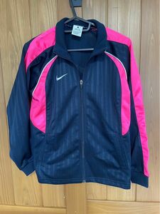 ナイキ　NIKE ジャージ　130-140美品