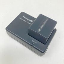 中古Panasonic VSK0650 純正 バッテリー 充電器　VW-VBD140バッテリーパック セット パナソニック 11051612_画像1