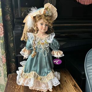  antique doll bisque doll porcelain doll doll West doll girl KENSHOEN GROUP