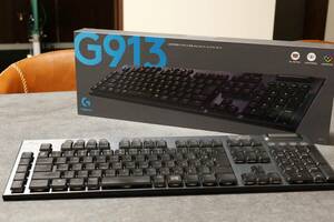 【美品・2024/3購入】Logicool G913　ワイヤレスRGBメカニカル　ゲーミングキーボード　タクタイル