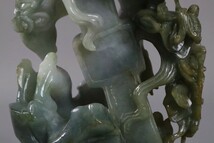 中国美術 翡翠 獅子蝙蝠如意彫 唐木台付 置物 高21cm 天然石 和田玉 細密細工 古美術品[c557]_画像9