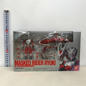 バンダイ BANDAI S.H.Figuarts 仮面ライダー龍騎＆ドラグレッダーセット 「仮面ライダー龍騎」フィギュア 2130062