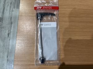 DT　SWISS DT　SWISS クイックリリース 145MM/?5MM RWS 10 ALU TANDEM STEEL