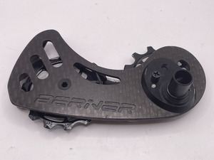 バーナー BERNER カーボン リアディレイラーケージ SHIMANO Di2 6770/7970/9070用 【カウマン鎌倉】