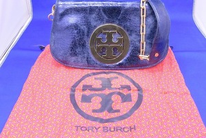 トリーバーチ TORY BURCH インパクト全開！輝く艶やかな魅力 2WAYチェーンショルダーバッグ 斜め掛け鞄クラッチバック 青ブルー