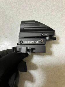 VICTOPTICS ドットサイト　ベクターオプティクス　ハイマウント付き　VECTER OPTICS