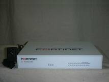 ☆ファイアウォール/FORTINET FortiGate-60E [FG-60E]！(#F5-746)「60サイズ」☆ _画像1