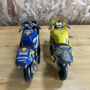 GuiLoy 1/10 YAMAHA ヤマハ YZR500 HONDA ホンダ NSR500 バイク オートバイ コレクション インテリア オブジェ 飾り物 2台 セット 中古品の画像9