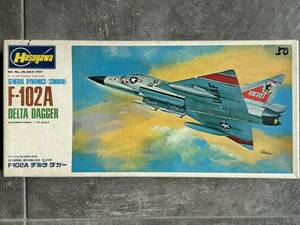 ハセガワ 1/72 コンベア F-102A デルタ ダガー 米空軍 三角翼迎撃戦闘機 手付品 箱難 状態悪い 〒350円 定形外郵便(追跡補償無)他