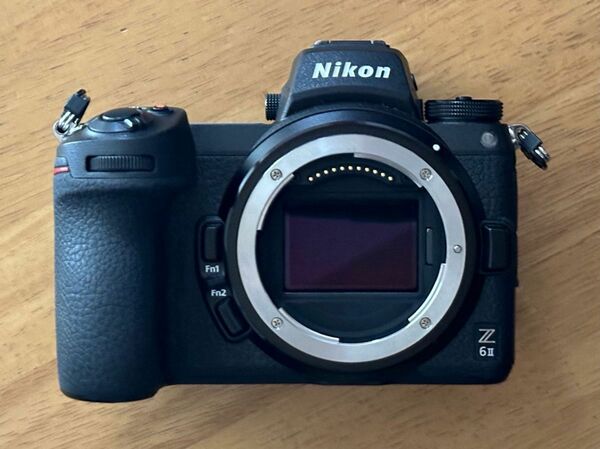Nikon Z6 II ボディ美品　バッテリー2個付き