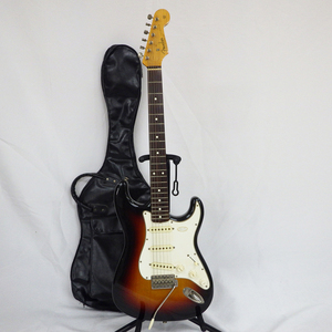 1円〜 Fender フェンダー ジャパン ストラトキャスター ST62-65 3TS JVシリアル ※ジャンク品 同梱不可 ギター 268-2681485【O商品】