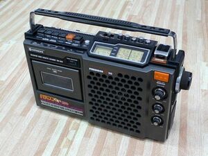 昭和レトロ 日立 HITACHI TRK-5050 ラジカセ