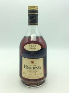 EE82◇＜未開栓＞Hennessy VSOP PRIVILEGE COGNAC ヘネシー プリヴィレッジ コニャック 700ml 40% 洋酒 古酒 ◇