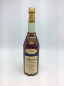 RR141♪＜未開栓＞Hennessy ヘネシー V.S.O.P Fine Champagne COGNAC コニャック 700ml 40％ ブランデー 洋酒 古酒♪