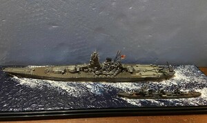 【完成品】【ケース付き】1/700 戦艦大和と駆逐艦雪風の併走