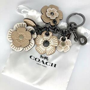 未使用COACH コーチ　キーリング　チャーム　ティーローズ フラワー