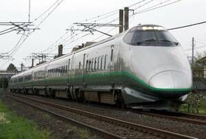 鉄道写真　東日本旅客鉄道(JR東日本)　山形新幹線　400系　KGサイズ　②