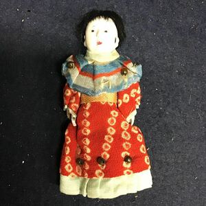 日本人形 市松人形 アンティーク 縮緬 当時物 小さな市松人形 抱き人形　豆人形　ガラス目　玉眼　送料一律520円　女の子　10cm