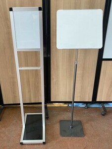 スタンドメニュー　2品　会社　お店　案内板　アクリル白　左：H120cm（19.5×28） 　右：H90～120㎝（35×29）　