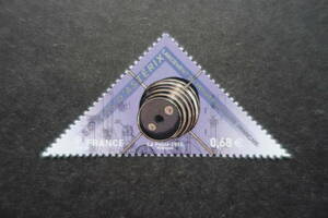外国切手：フランス切手 「アステリックス（人工衛星）打ち上げ50年」1種完 未使用
