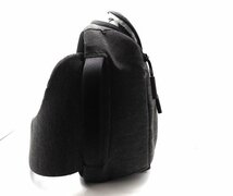 インケース　カメラバック　Incase DSLR Sling Pack　バック　カメラ　鞄_画像9