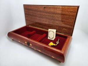 オルゴール ドマン Demain LARA'S THEME 鍵付き 宝石箱 宝箱 小物入れ ジュエリーボックス 木製 アンティーク 収納 インテリア ボックス