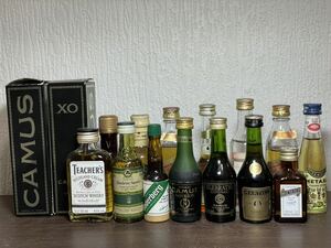  old sake Mini bottle whisky brandy miniature Camus CAMUS not yet . plug vodka cognac 