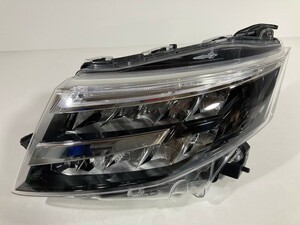 トヨタ純正 M900A/M910A ルーミーカスタム 後期 LED ヘッドライト 左側 STANLEY W6242 刻印A5 棚番L-1025