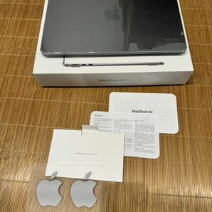 MacBook Air M2 8GB 256GBSSD 充放電回数5回 100% スペースグレイ MLXW3J/Aの画像2
