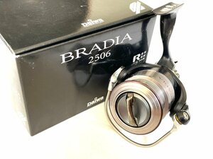 ■DAIWA BRADIA 2506 ダイワ ブラディア スピニング リール 釣り 元箱付き★