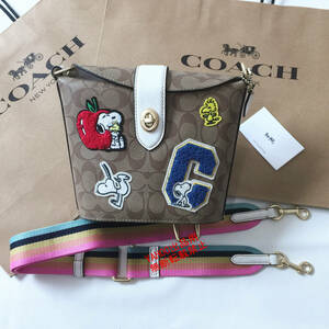 *COACH bag * Coach C4113 Snoopy collaboration badge shoulder bag Cross body diagonal .. bag lady's bag outlet 