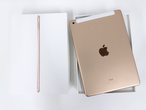 100円～★iPad 第6世代 [32GB] MRM02J/A ゴールド アップル アイパッド 利用制限○ 箱入り