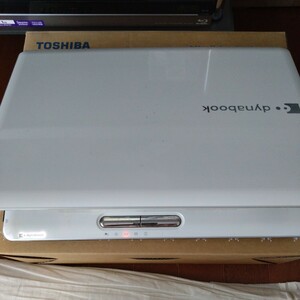 TOSHIBA