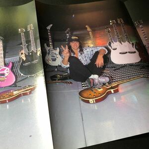 0505A レア切り抜き　リッチー・サンボラ　ポスターカレンダー　ボン・ジョヴィ　ボンジョビ　Richie Sambora / BON JOVI 