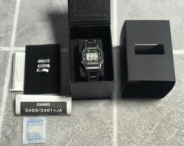 GMW-B5000D-1JF G-SHOCK B5000 シルバー　極美品