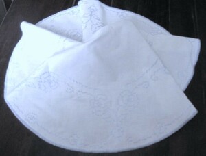 * France # round shape tablecloth linen cotton . light blue . taking . approximately 63.~ approximately 66. hand made Vintage 