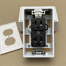 電源BOX ★ アメリカン電気7210GD コンセント インレット付き 電源タップ ★ JANPAI 2PIN ★ 1台 遮蔽無し、電源ケーブル 無し_画像5