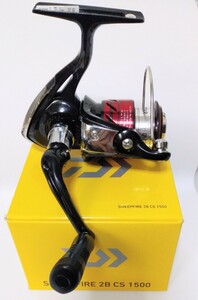 1500番DAIWA ダイワ リール スピニングリール 海外モデル 日本未発売 左右ハンドル 巻きやすい 新品 世界中で大人気 国内発送 カラーレッド