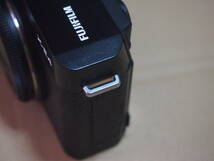 美品 FUJIFILM X-E4 ボディ ブラック レンズキット XC15-45mm f3.5-5.6 OIS PZ 付き _画像5