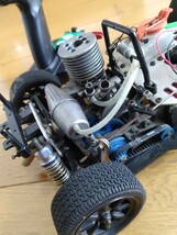 KYOSHO 京商 エンジンカーとフタバの送受信機、サンワのサーボのセットです。中古品_画像3