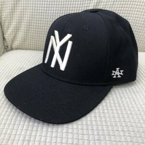 [服飾] 帽子「アメリカンニードル：ARCHIVE 400 SERIES ニューヨークヤンキース キャップ」 ブラック AMERICAN NEEDLE ファッション小物