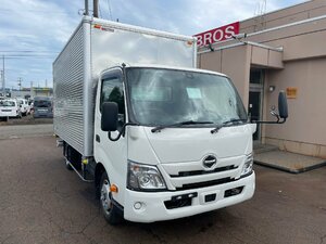 日野　デュトロ　令和4年　アルミバン　ワイドロング　オートマ車　23.000km　