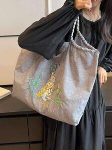 レディース バッグ トートバッグ 刺繍入りのショッピングバッグ、ナイロン素材のハンドバッグ、通勤に最適なショルダーバッグ、トートバ