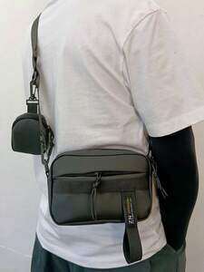 メンズ バッグ ショルダーパック マルチ機能 ソリッドカラー バッグ、コインケース付き、カジュアルな肩掛け、スリングバッグ、クロス