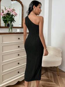 レディース ドレス _ 女性用ファッション スリムフィット アシンメトリー ネック ホロウアウト デザイン ドレス