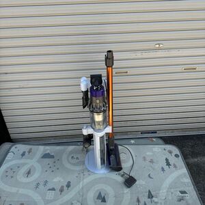 Dyson ダイソン コードレスクリーナー サイクロン掃除機 スタンド付き 動作確認済み