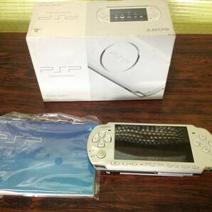 SONY PSP PSP-3000 console w/box tested ソニー PSP 本体1台 箱付 動作確認済 D755Aの画像1