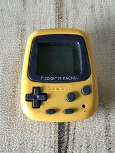 NINTENDO Pocket Pikachu tested 任天堂 ポケットピカチュウ 万歩計 動作確認済　D939