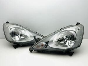 美品 ホンダ フィット GE6 GE7 GE8 前期 純正 HID ヘッドライト フィット RS 左右セット STANLEY P6869 バラスト付き 刻印7 (T145)