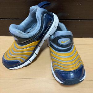 ダイナモ　NIKE ナイキ　スニーカー　靴